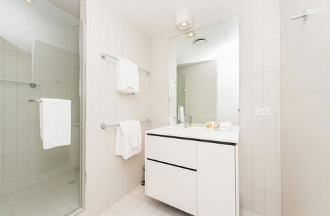 Dockside 4 Kingston ACT - Accommodation in Surfers Paradise 4