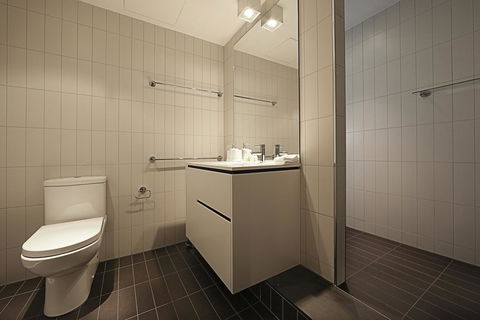 Dockside 4 Kingston ACT - Accommodation in Surfers Paradise 38