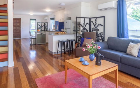One Of A Kind Apartments - Accommodation in Surfers Paradise 27