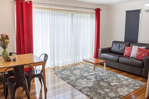 One Of A Kind Apartments - Accommodation in Surfers Paradise 7