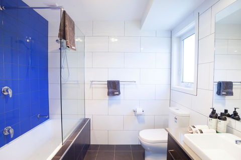 One Of A Kind Apartments - Accommodation in Surfers Paradise 29