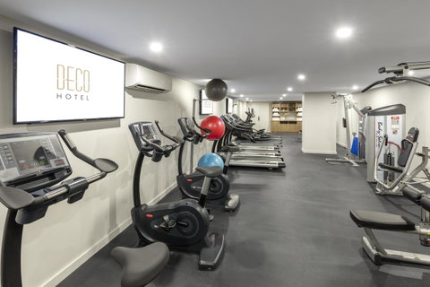 Deco Hotel Canberra - Accommodation in Surfers Paradise 5