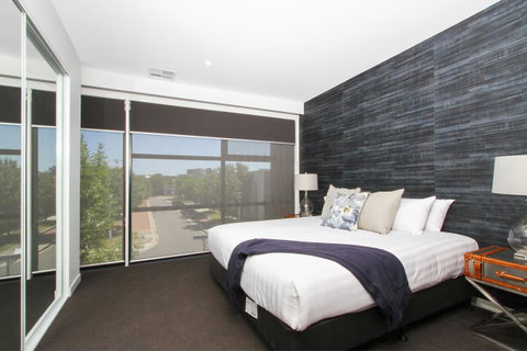 Accommodate Canberra - Parbery - Accommodation in Surfers Paradise 11