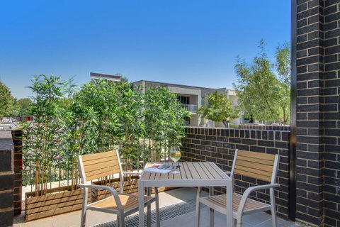Accommodate Canberra - Parbery - Accommodation in Surfers Paradise 9