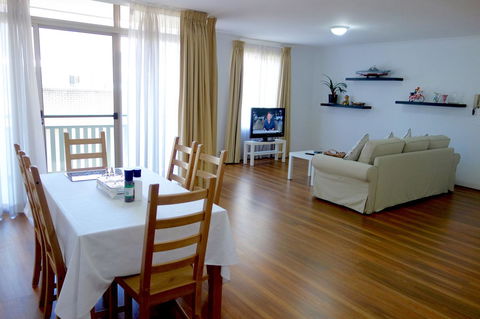 Kingston Comfy Apartment - Accommodation in Surfers Paradise 4