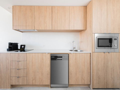 Abode Kingston - Accommodation in Surfers Paradise 5
