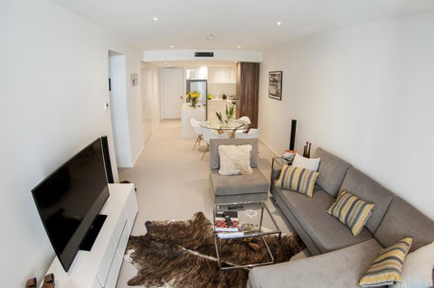 KUI - Manhattan Apartments - Accommodation in Surfers Paradise 12