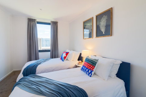 ALLARA CANBERRA - Accommodation in Surfers Paradise 7