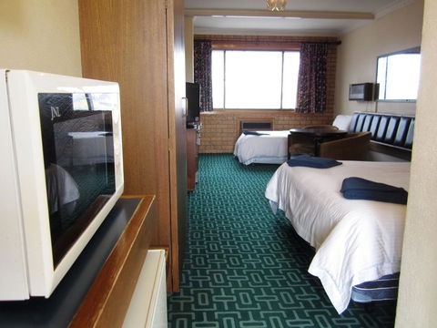 Canberra Lyneham Motor Inn - Accommodation in Surfers Paradise 6