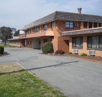 Canberra Lyneham Motor Inn - Accommodation in Surfers Paradise
