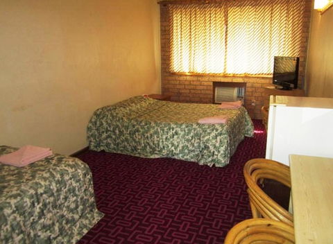 Canberra Lyneham Motor Inn - Accommodation in Surfers Paradise 11