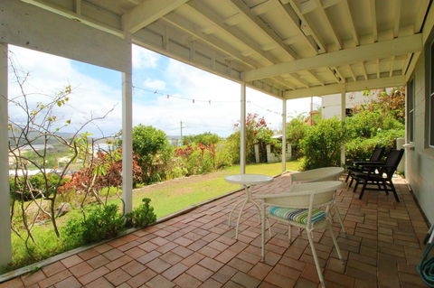 Bally High, 20 Dulconghi Street - Accommodation in Surfers Paradise 1