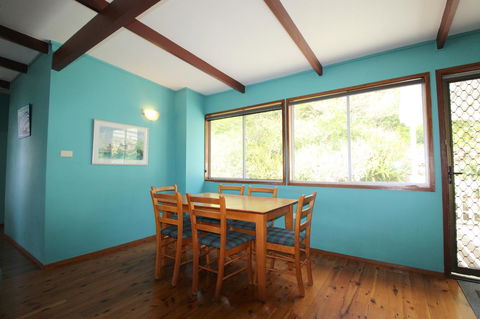 Bally High, 20 Dulconghi Street - Accommodation in Surfers Paradise 12