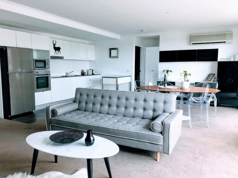 Staying Places - The Avenue - Accommodation in Surfers Paradise 18
