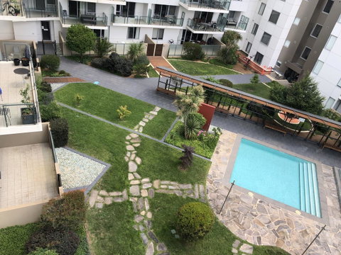 Staying Places - The Avenue - Accommodation in Surfers Paradise 2