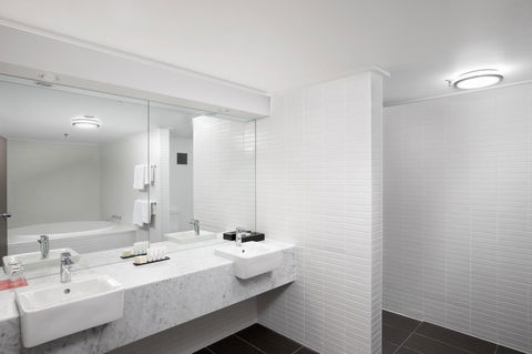 Rydges Canberra - Accommodation in Surfers Paradise 39