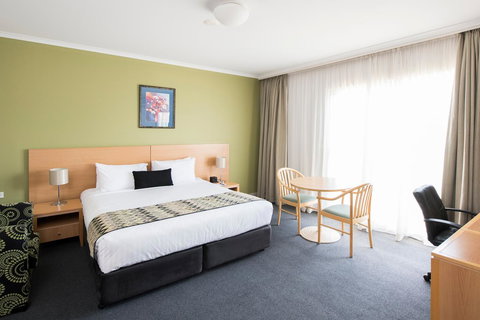 The Woden Hotel - Accommodation in Surfers Paradise 9
