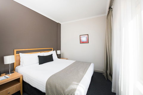 The Woden Hotel - Accommodation in Surfers Paradise 13