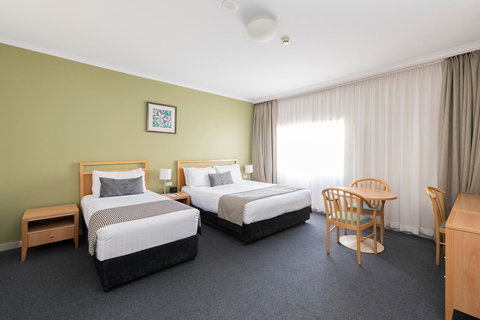 The Woden Hotel - Accommodation in Surfers Paradise 5