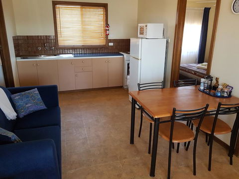 Windana Cottages - Accommodation in Surfers Paradise 5