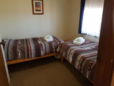 Windana Cottages - Accommodation in Surfers Paradise 7