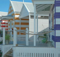 Beach Huts Middleton - Accommodation in Surfers Paradise