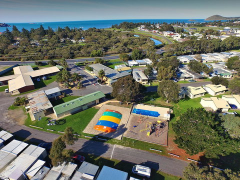 Victor Harbor Holiday Park - Accommodation in Surfers Paradise 0