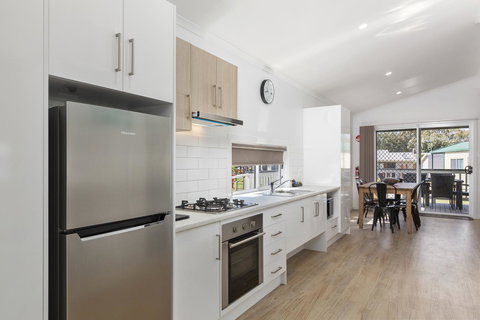 Victor Harbor Holiday Park - Accommodation in Surfers Paradise 16