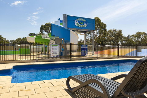 Victor Harbor Holiday Park - Accommodation in Surfers Paradise 2
