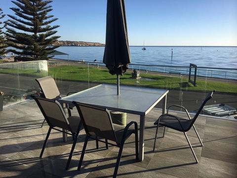 Crystal Blue Apartment - Accommodation in Surfers Paradise 2