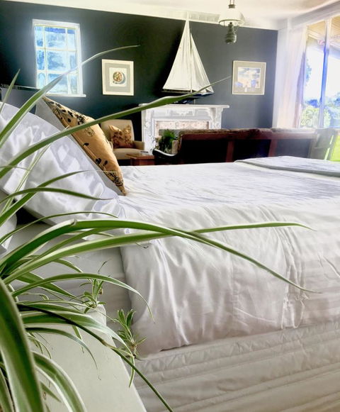 The Lake House Retreat - Accommodation in Surfers Paradise 6