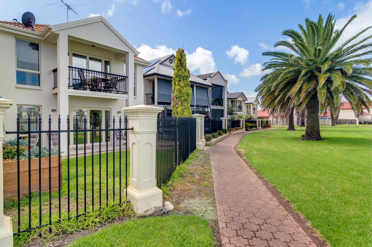 Accommodation in Surfers Paradise