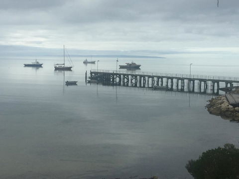 Villas On The Bay Kingscote - Accommodation in Surfers Paradise 2