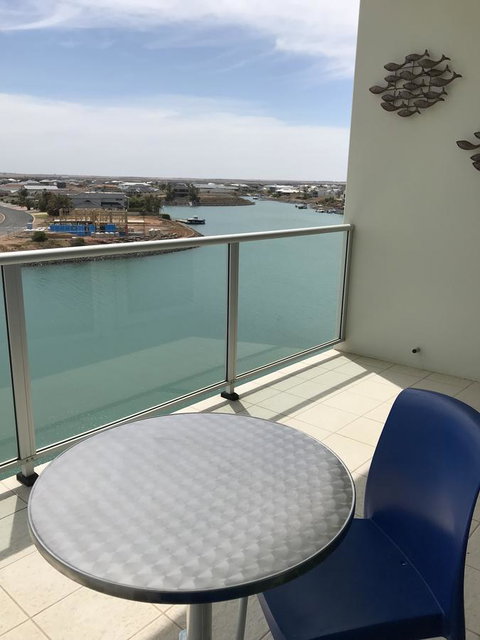 Ocean View Luxury Apartment & Suite - Accommodation in Surfers Paradise 6
