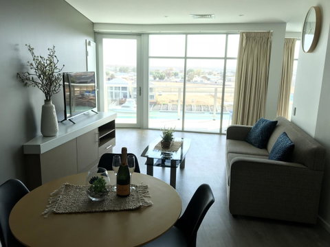 Ocean View Luxury Apartment & Suite - Accommodation in Surfers Paradise 43