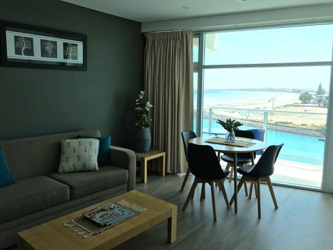Ocean View Luxury Apartment & Suite - Accommodation in Surfers Paradise 23