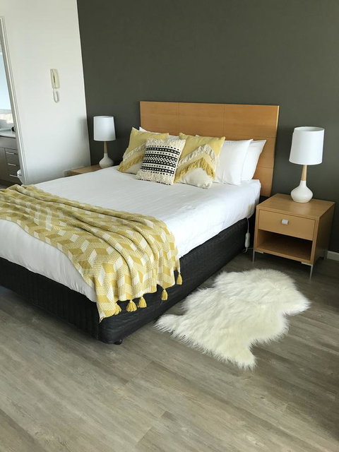 Ocean View Luxury Apartment & Suite - Accommodation in Surfers Paradise 30