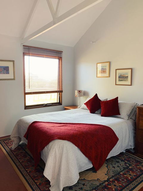 Lost In The Vines - Accommodation in Surfers Paradise 5