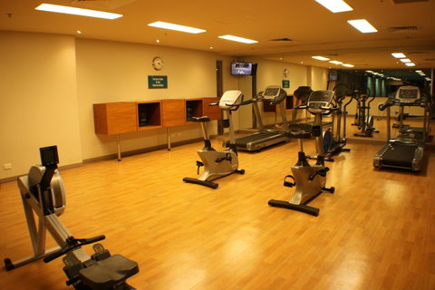 Beachside Luxury Apartments One & Two Bedroom In Beachfront Oaks Pier Building - Accommodation in Surfers Paradise 40