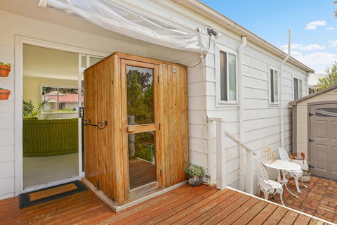 Ainslie Roberts Drive Retreat - Accommodation in Surfers Paradise 17