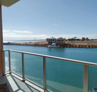 Wallaroo Marina Executive Apartments - Accommodation in Surfers Paradise