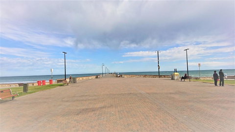 Hi 5 Glenelg Studio Apartment - Accommodation in Surfers Paradise 27