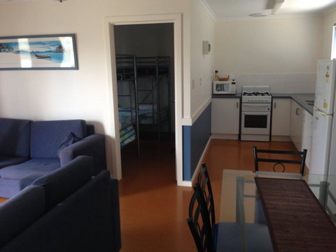 Sail & Anchor - Accommodation in Surfers Paradise 3