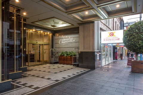 Hotel Grand Chancellor Adelaide - Accommodation in Surfers Paradise 0