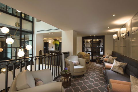 Mayfair Hotel - Accommodation in Surfers Paradise 9
