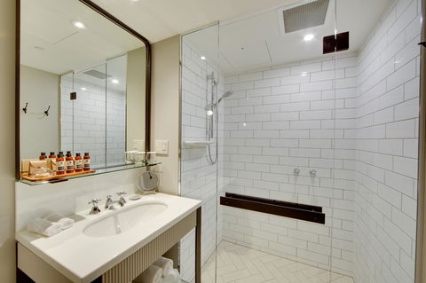 Mayfair Hotel - Accommodation in Surfers Paradise 7