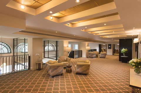 Mayfair Hotel - Accommodation in Surfers Paradise 10