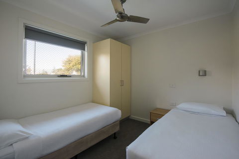 The Retreat West Beach Parks - Accommodation in Surfers Paradise 19