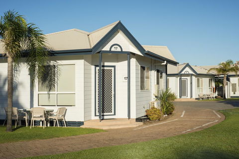 The Retreat West Beach Parks - Accommodation in Surfers Paradise 22