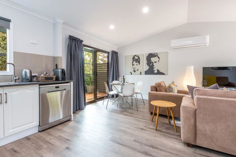 McLaren Vale Getaway - Accommodation in Surfers Paradise 16